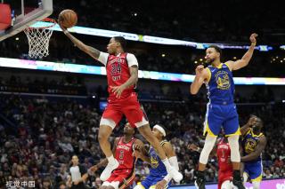 防守反击为 防守反击为